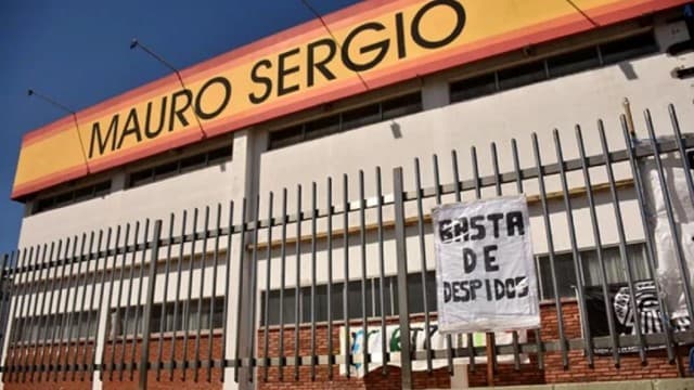Un emblema de los suéteres y pulóveres entró en concurso preventivo y bordea la quiebra